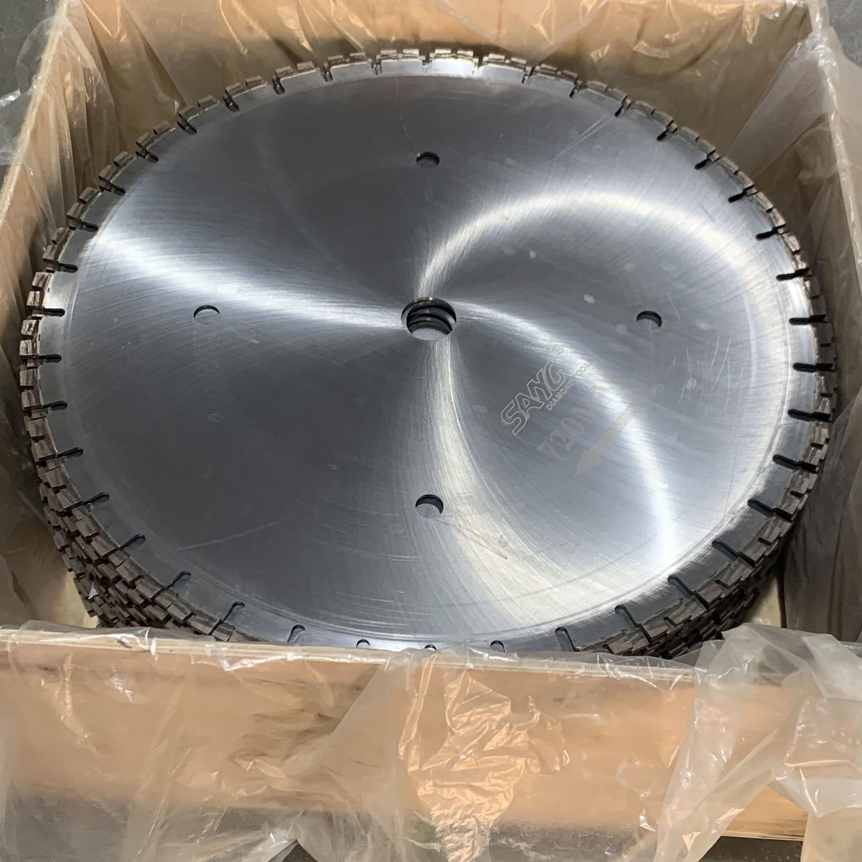 Lâmina de serra de diamante de 720 mm para cortar tijolo refratário de tijolo-calcium tijolo